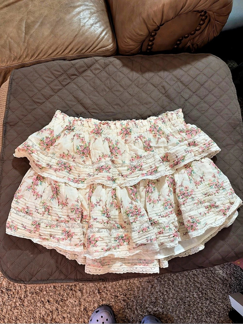 Love Shack Fancy Floral Ruffle Skirt in Pink & White Like New size XL
